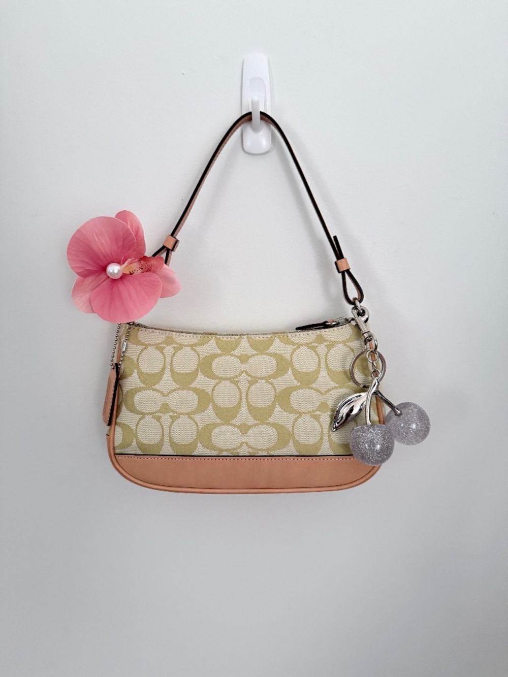 Vintage Coach Signature Demi Shoulder Bag